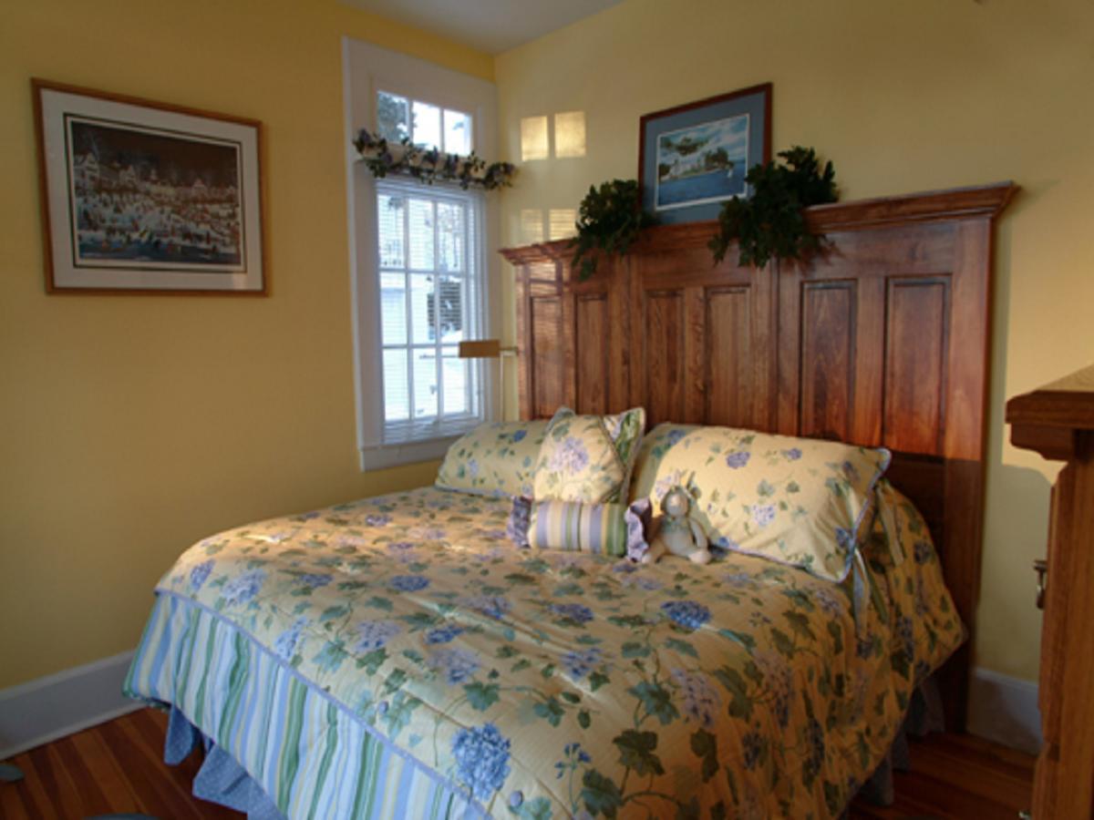Lake George Boathouse Waterfront Lodging Bolton Landing Eksteriør bilde