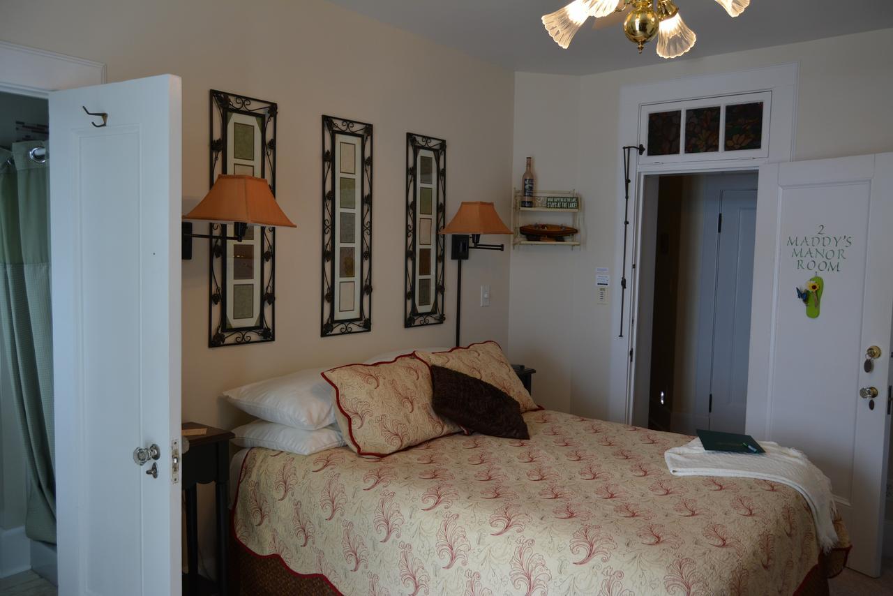 Lake George Boathouse Waterfront Lodging Bolton Landing Eksteriør bilde