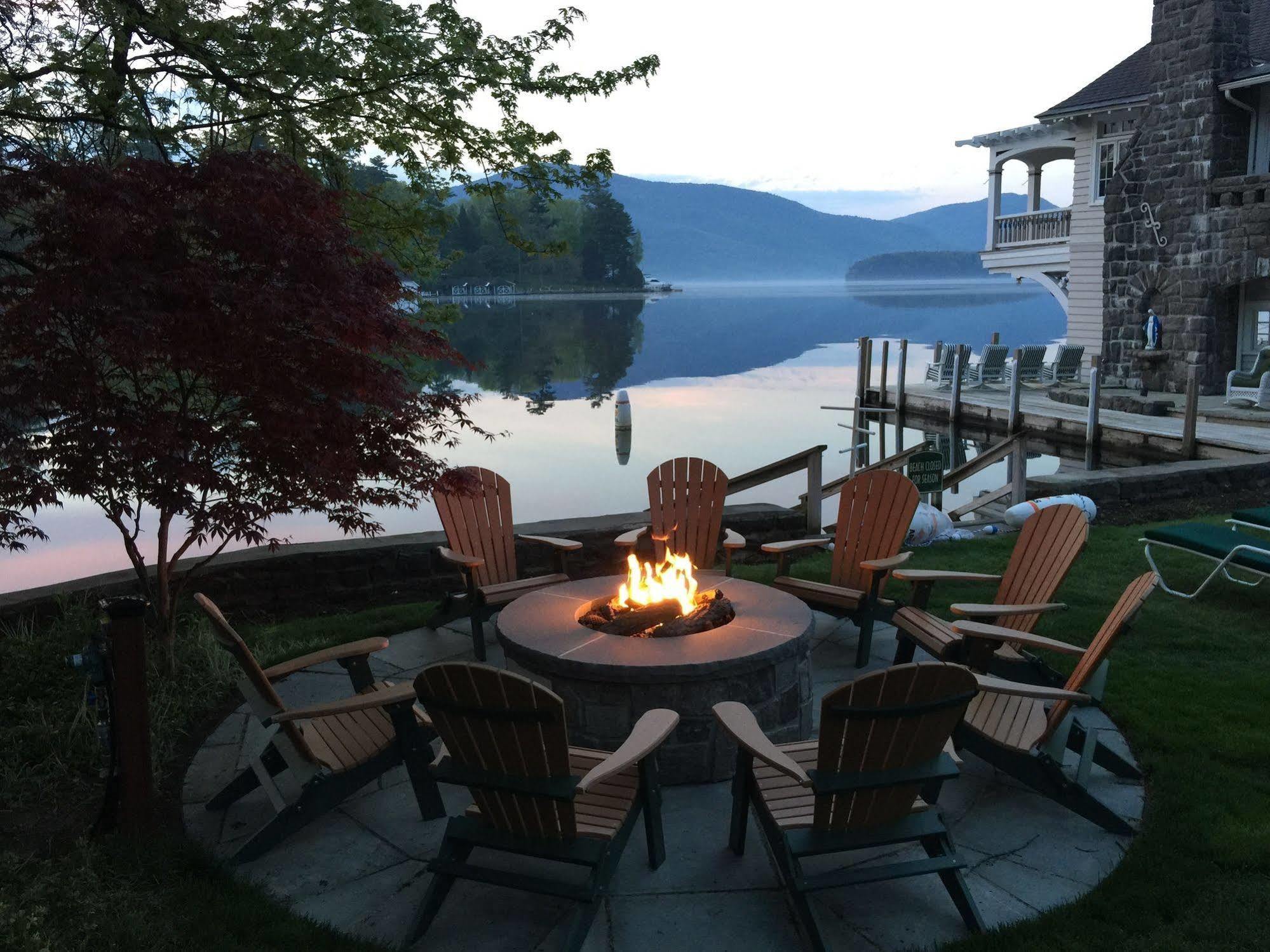 Lake George Boathouse Waterfront Lodging Bolton Landing Eksteriør bilde